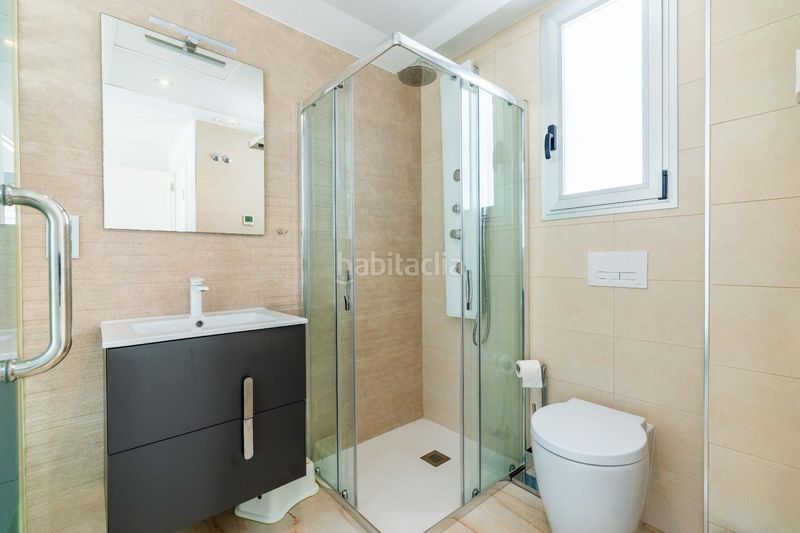 Foto 78b108f1-add8-456f-b4f1-938db525cc48. Casa amb piscina a Rojales