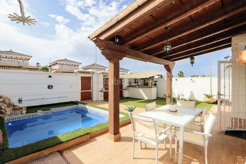 Foto beea1aa0-2fbd-43be-92d1-ff176bbd8094. Casa amb aparcament piscina a San Miguel Murcia