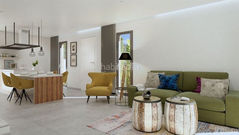 Foto efbbe426-7a48-4c23-8e45-835d6c154fac. Casa amb piscina a Daya Nueva