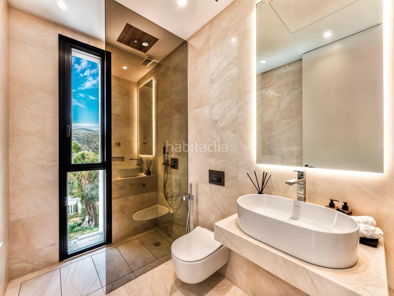 Foto 81b19f3b-ee0b-4588-b448-3989771c7e6e. Casa en lomas de Marbella club Marbella