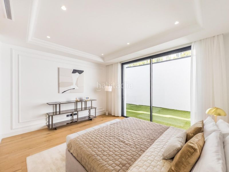 Foto a6a262f5-9a3e-4cec-ad4b-2e68a17e0aa3. Casa en lomas de Marbella club Marbella