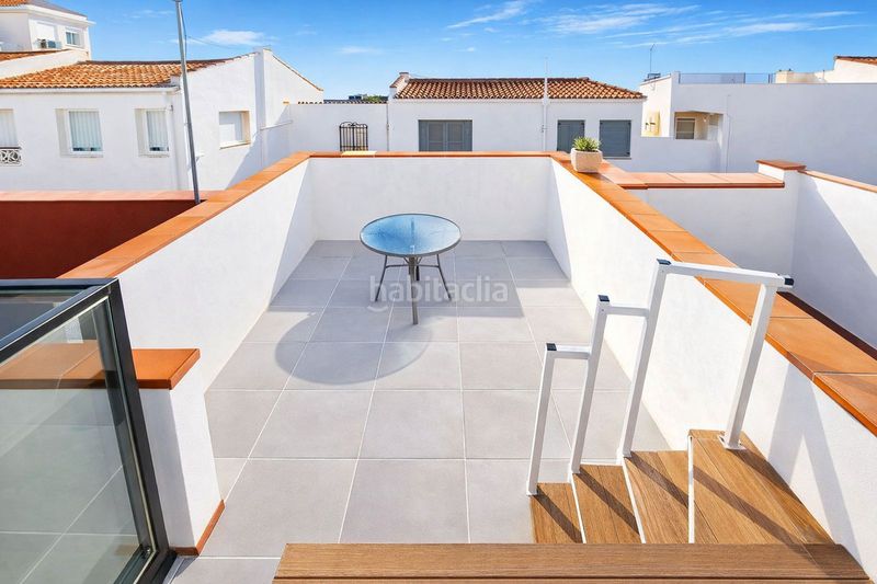 Foto 4da23f19-1d4f-477d-8201-a2c79d363b85. Casa amb aparcament a Chullera Manilva