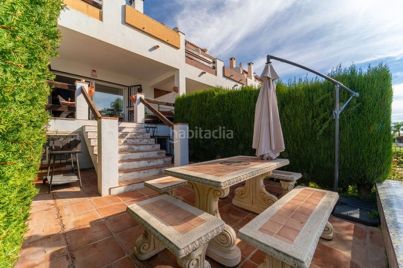 Foto fe528fde-33ec-487c-b4d7-d356594ae03d. Casa adossada a Las Lomas de Río Verde Marbella