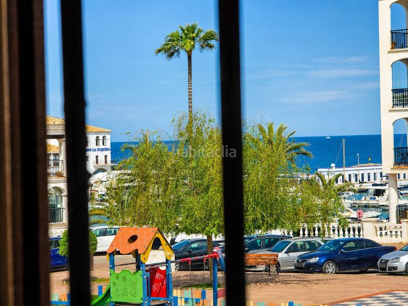 Foto a79fca8b-da3a-48ed-ab5e-a187648d77eb. Casa adossada a La Duquesa Manilva