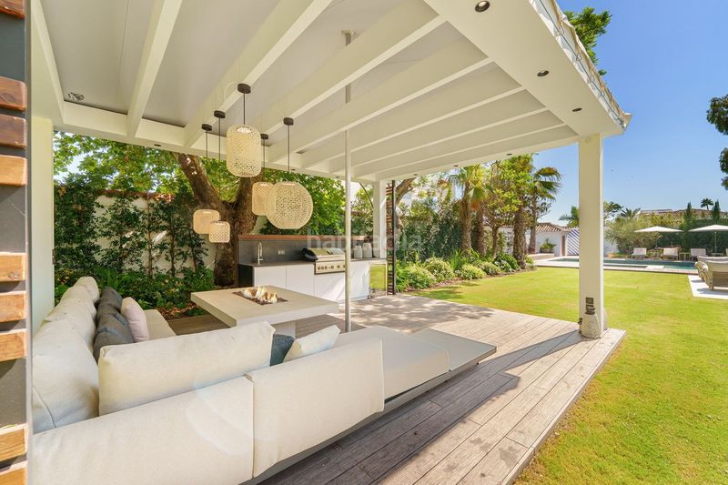 Foto aa80347f-dd97-49b2-9cd2-87f958d01db1. Casa en Puerto Banús Marbella