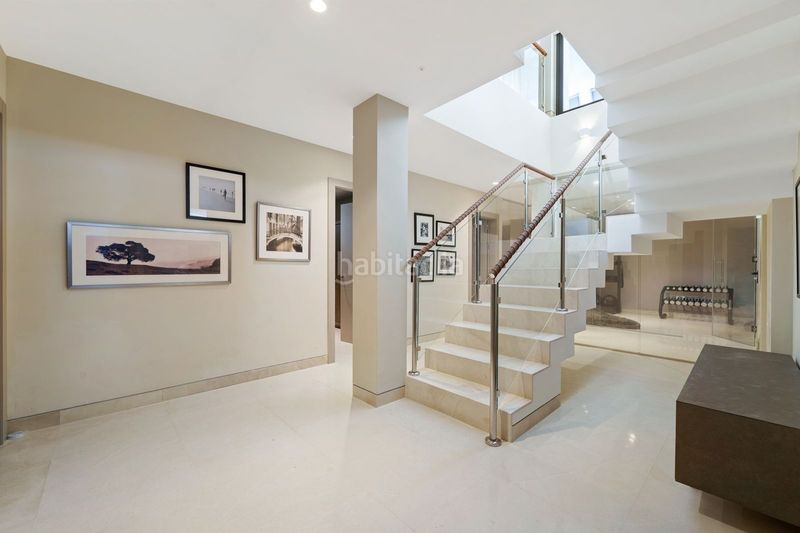 Foto a66908e3-ee0b-4258-96c8-4e482e819b39. Casa amb aparcament a Aloha Marbella