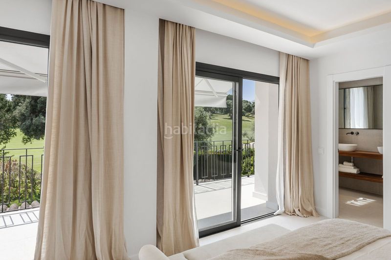 Foto 6a323d11-f5ff-4ebb-97b0-1ed6202a2751. Casa adossada amb piscina a Aloha Marbella