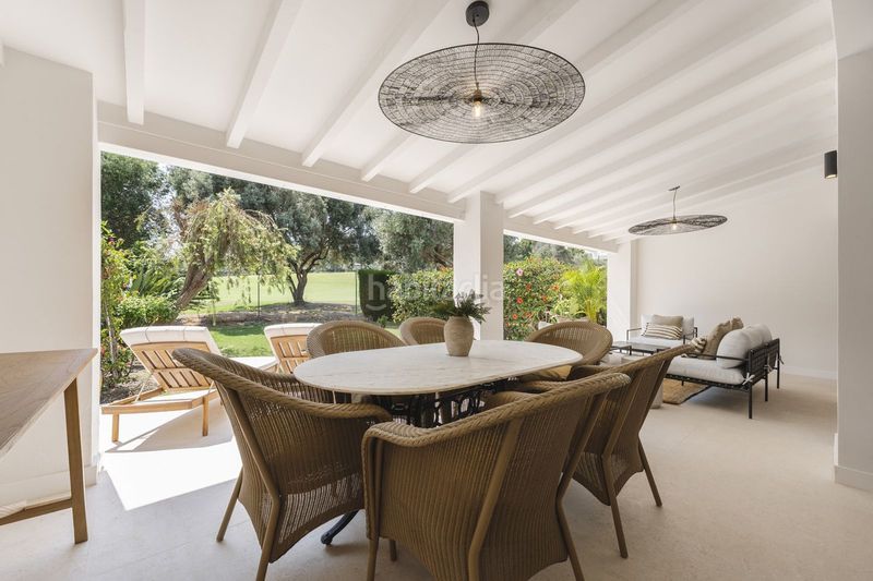 Foto be46a182-18b2-4134-967b-56b6434eda45. Casa adossada amb piscina a Aloha Marbella