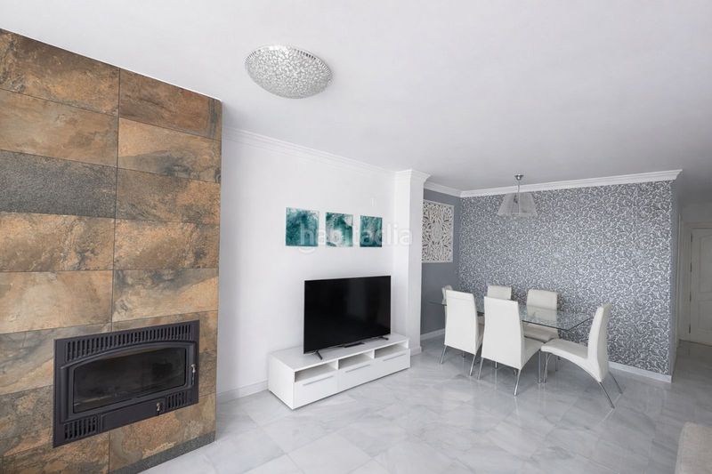 Foto 43d22a22-7e24-45be-9220-b9cad877a7b3. Casa adossada a Centro Estepona
