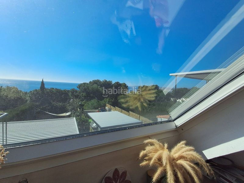 Foto f868cada-28e6-4bc5-bac4-6b70aa54bead. Casa adossada a Centro Estepona