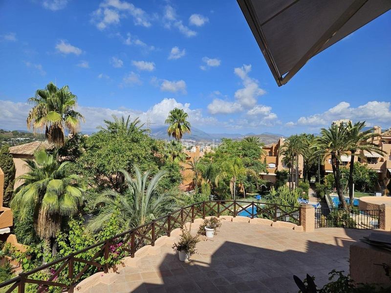 Foto 458aa134-dc94-4615-aa4d-44695a1204c7. Casa adossada a Casco Antiguo Marbella