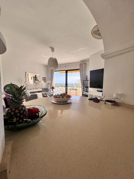 Foto a68cd5a7-e21e-474c-8240-c799dd225e86. Casa amb aparcament a Zona Calvario Estepona