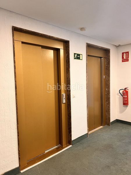 Foto b110d94e-7c3b-4e23-9c51-f4ab977dd51a. Casa amb aparcament a Zona Calvario Estepona