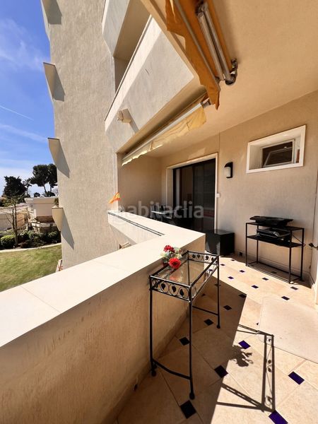 Foto caf341e5-4eed-4115-afe7-fb036e035260. Casa amb aparcament a Zona Calvario Estepona