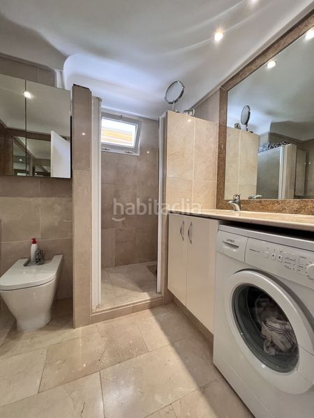 Foto cdd65519-d5df-4f00-a518-41bcf5efd0aa. Casa amb aparcament a Zona Calvario Estepona