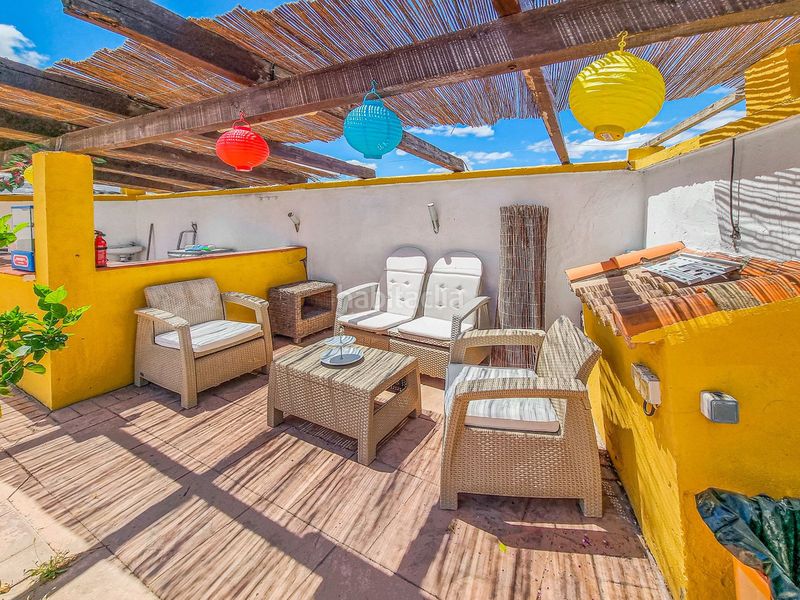 Foto 4d87dfa4-4131-45ca-b3cc-b596cd4a6b58. Casa amb aparcament a Casares pueblo Casares