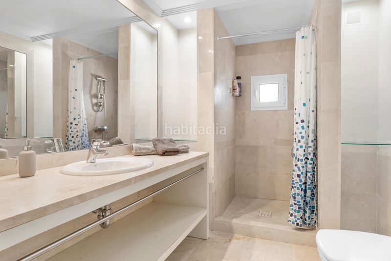 Foto 0249aa52-9176-4ac6-92e5-b3ad228c1be4. Casa amb piscina a Manilva pueblo Manilva