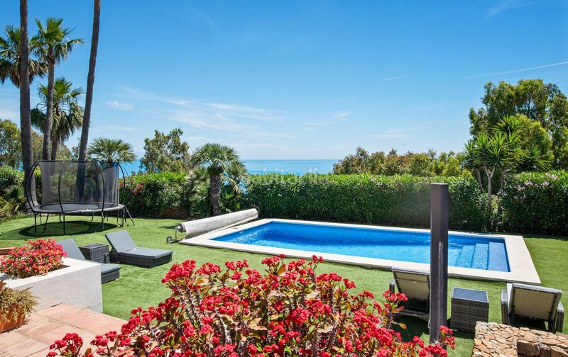 Foto a801a261-7488-414c-aa7f-62be6de54d3e. Casa amb piscina a Manilva pueblo Manilva