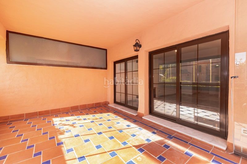 Foto b6b33124-a9ce-4bb1-ab05-b4d6d3345f01. Casa a Atalaya - Isdabe Estepona