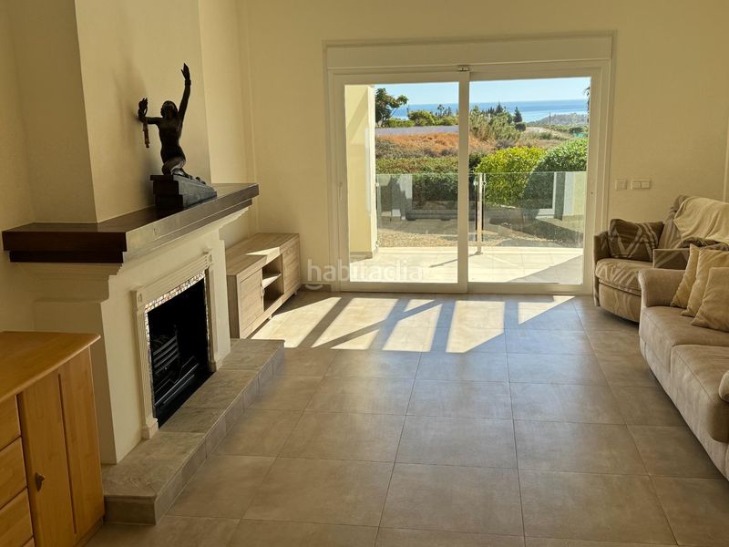Foto a16d0a58-1d36-4022-822f-0acb68723b32. Casa a Centro Estepona