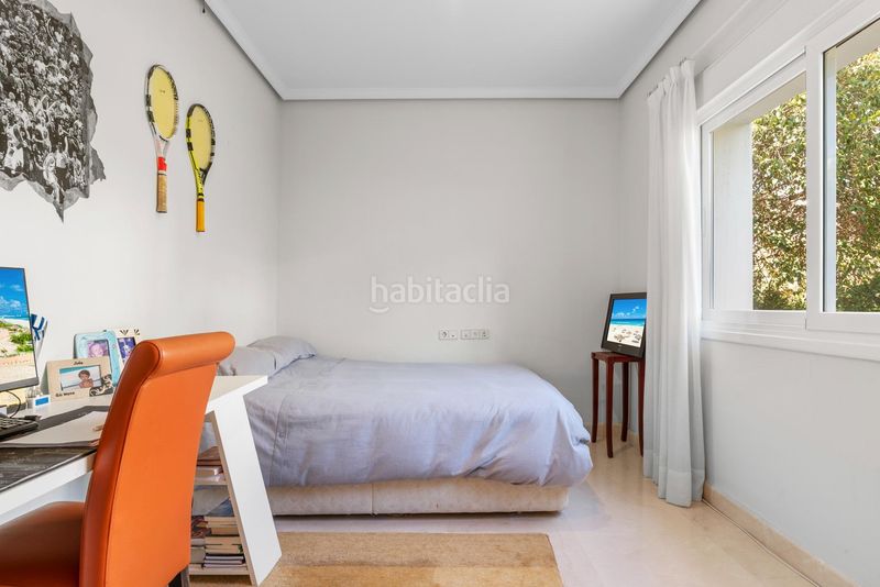 Foto be3dccc4-e928-4681-97d4-09c67f35219f. Casa amb piscina a El Paraíso Benahavís