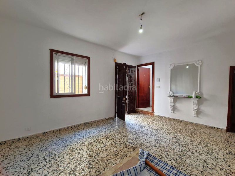 Foto e8d437d0-eaf1-46d4-9207-b16bd5365883. Casa adossada a Centro Estepona
