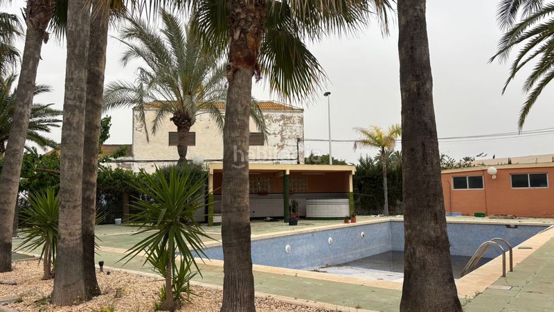 Foto 4115eea5-2254-4a6c-990e-e0fa279a5915. Xalet amb aparcament piscina a La Algoda - Matola - Llano de San José Elche / Elx