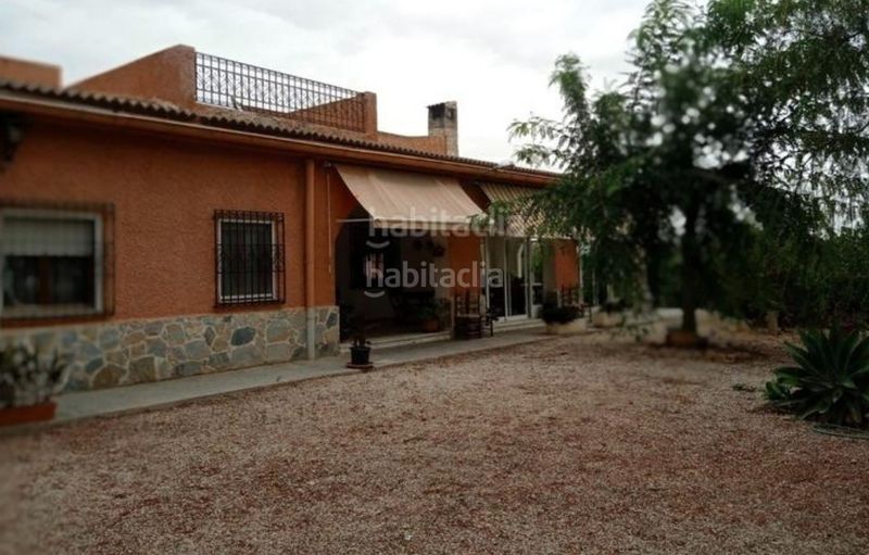 Foto 402a14a4-e61e-47ea-8f6f-0cd824595224. Xalet amb aparcament a Jubalcoi Elche / Elx