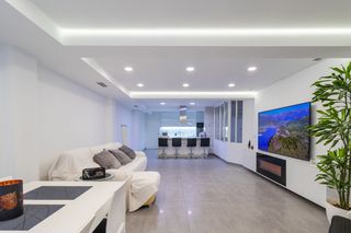 Duplex in San Crispín