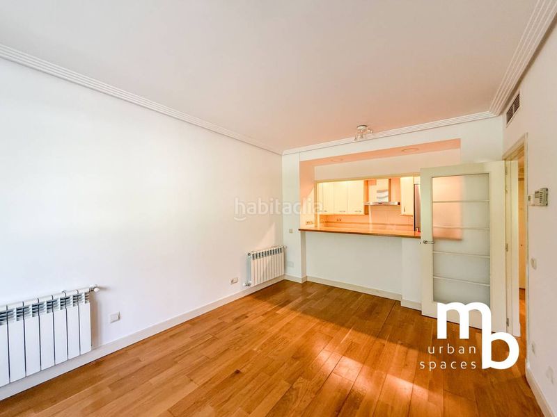 Foto 7e77ded4-03fc-464b-907a-0150d2068414. Lloguer pis amb calefacció aparcament piscina a Conde Orgaz - Piovera Madrid