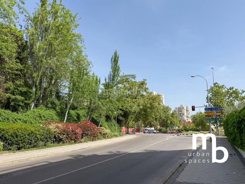 Foto 97bc8050-c795-4d95-abf2-fba3459b823e. Lloguer pis amb calefacció aparcament piscina a Conde Orgaz - Piovera Madrid