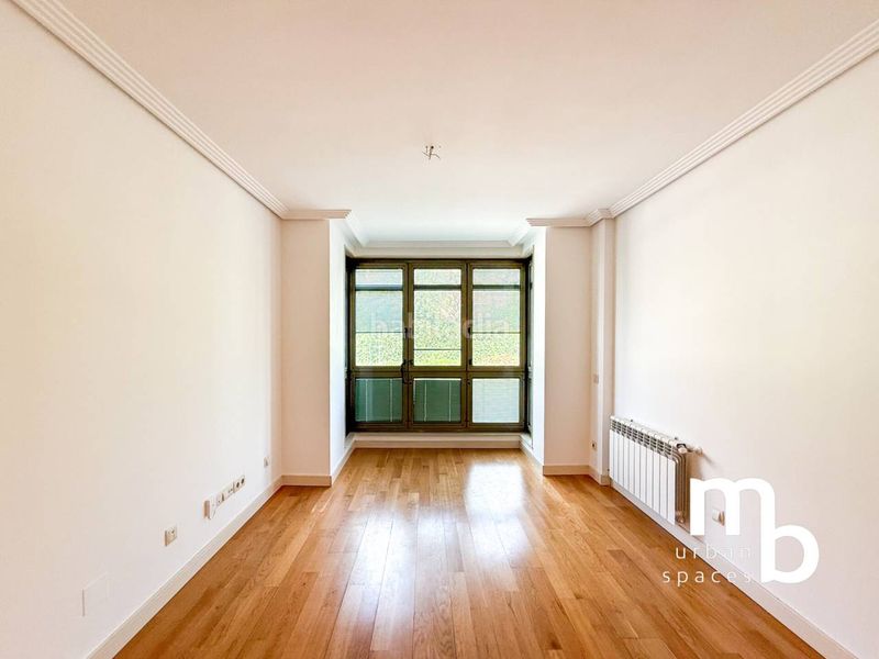 Foto 5df9b85c-fa0d-4fb6-8741-4b3988172628. Rent flat with heating parking pool in Conde Orgaz - Piovera Madrid