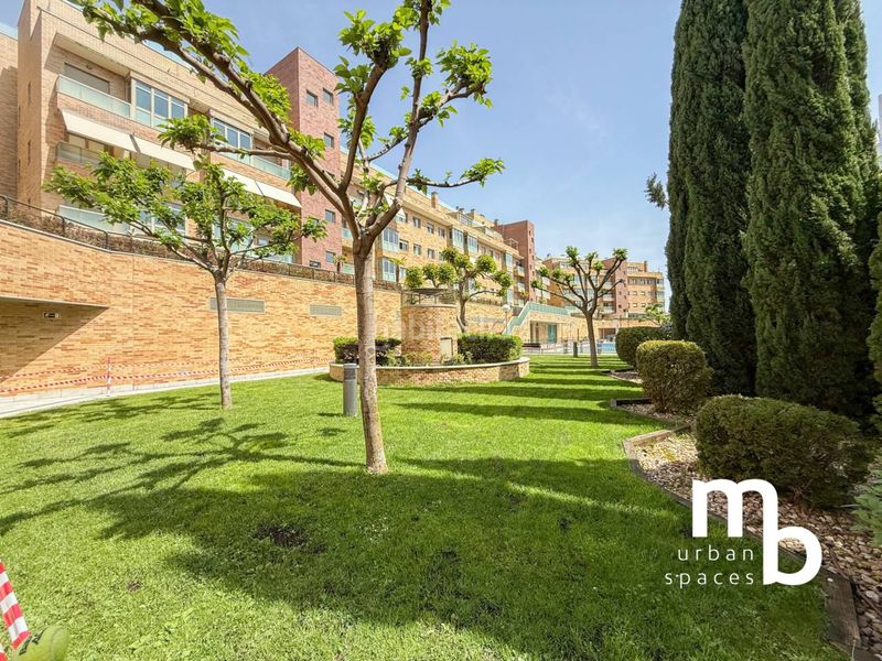 Foto f7441380-4305-4921-824d-df08192aa19e. Rent flat with heating parking pool in Conde Orgaz - Piovera Madrid
