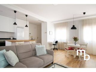 Appartement à Cortes-Huertas. Piso en alquiler en corteshuertas
