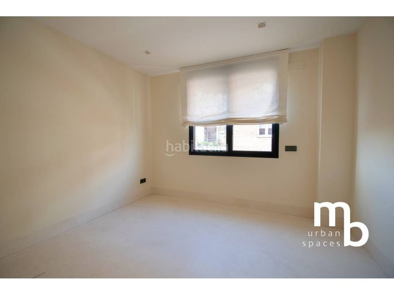 Foto 202ecf88-c736-4cd3-9bdf-33c2ca2b4a94. Àtic amb calefacció aparcament a Almagro Madrid