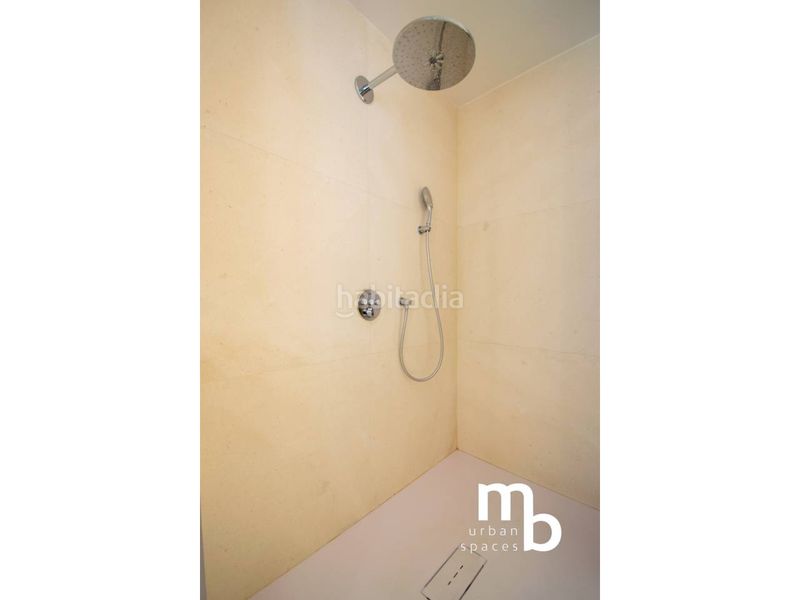 Foto 4f5af2d7-79e3-499e-9d29-e10dbfb17756. Àtic amb calefacció aparcament a Almagro Madrid