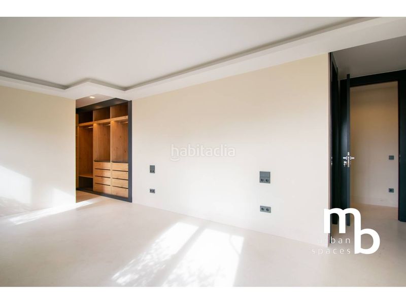 Foto 4fe9bb94-6e88-4f50-bd13-53d61eb56788. Àtic amb calefacció aparcament a Almagro Madrid