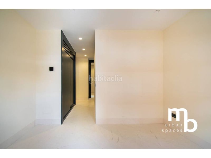 Foto 60a2955a-031d-4d36-a0e6-cca77fa25495. Àtic amb calefacció aparcament a Almagro Madrid