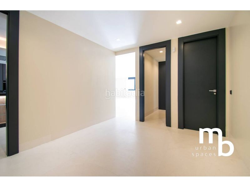 Foto a99f08f6-fb22-4c2a-ac32-65b8425046b4. Àtic amb calefacció aparcament a Almagro Madrid