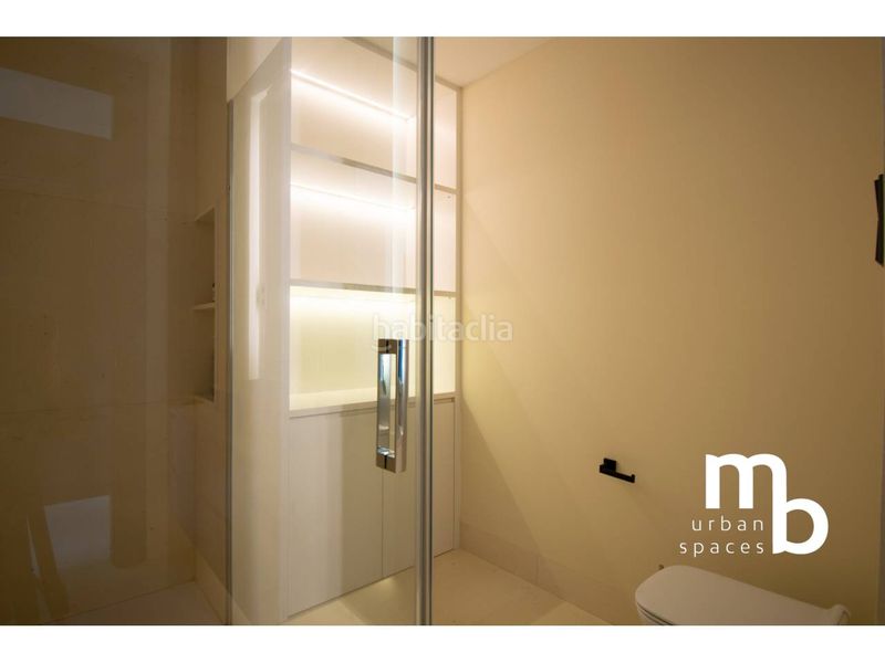 Foto c6f6a3b1-157d-4a9f-aeb3-468a0de6035a. Àtic amb calefacció aparcament a Almagro Madrid