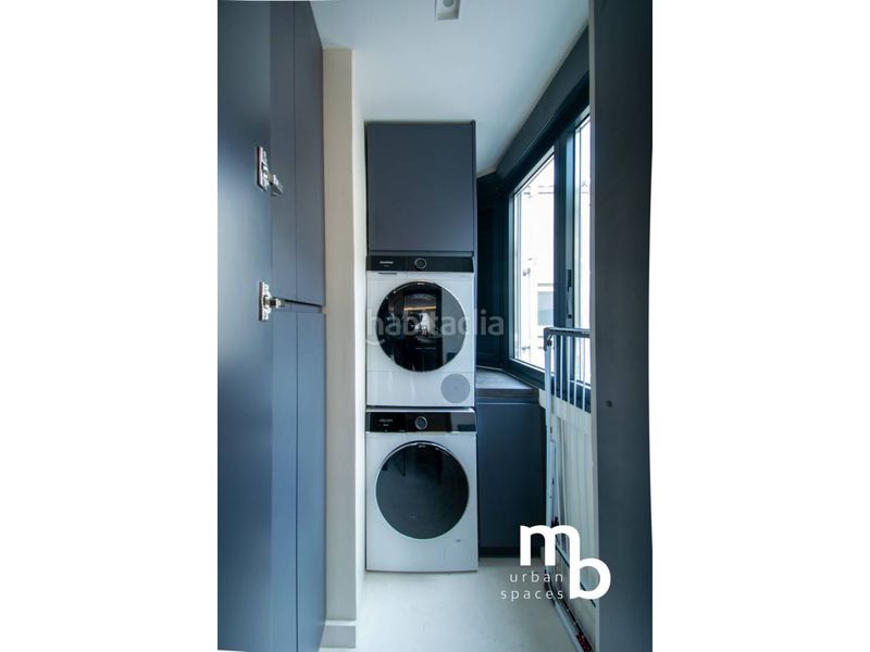 Foto dadd8547-e3d4-4d2b-a607-d650c3ee1984. Àtic amb calefacció aparcament a Almagro Madrid