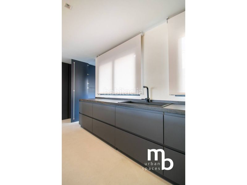 Foto f3aa43ed-c0d9-4850-badf-80ade774a808. Àtic amb calefacció aparcament a Almagro Madrid