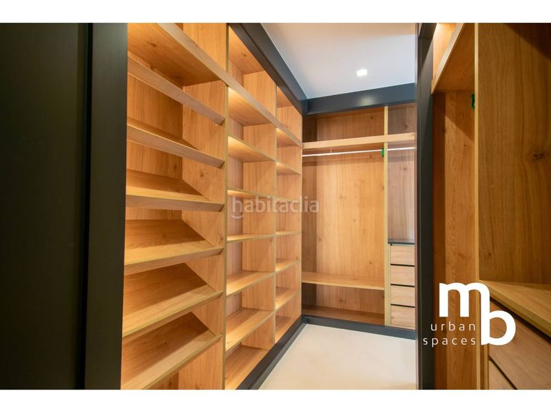 Foto f8682fbc-fc34-4bfb-89c7-f82d3e80ce6e. Àtic amb calefacció aparcament a Almagro Madrid