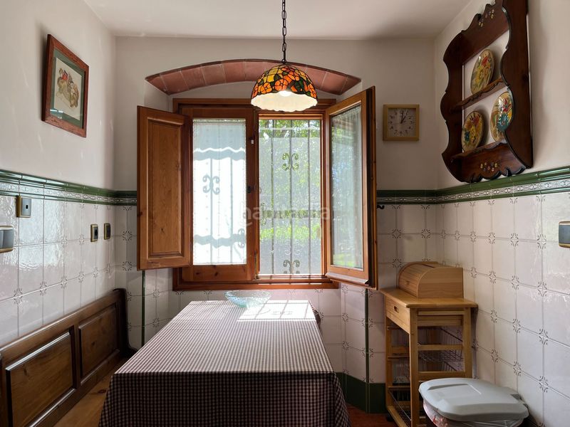 Foto b99ed987-9359-4912-85a5-63e6152188a6. Casa amb calefacció aparcament a Gualba