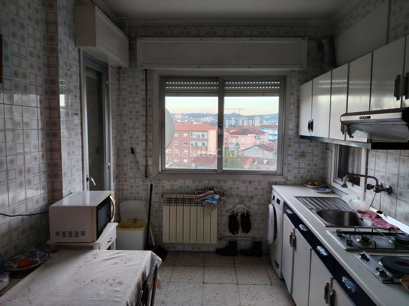 Foto d27f363f-5b81-4f66-bb5a-a275ceb15522. Pis amb calefacció a A Carballeira Ourense