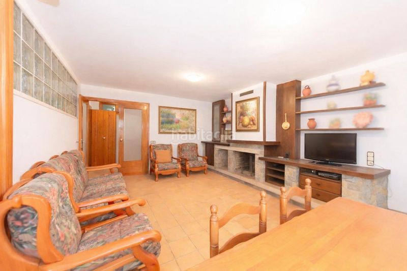 Foto 088e3c61-4554-49ed-b910-5a60abd3ae9a. Xalet amb aparcament piscina a Nucli Urbà Argentona