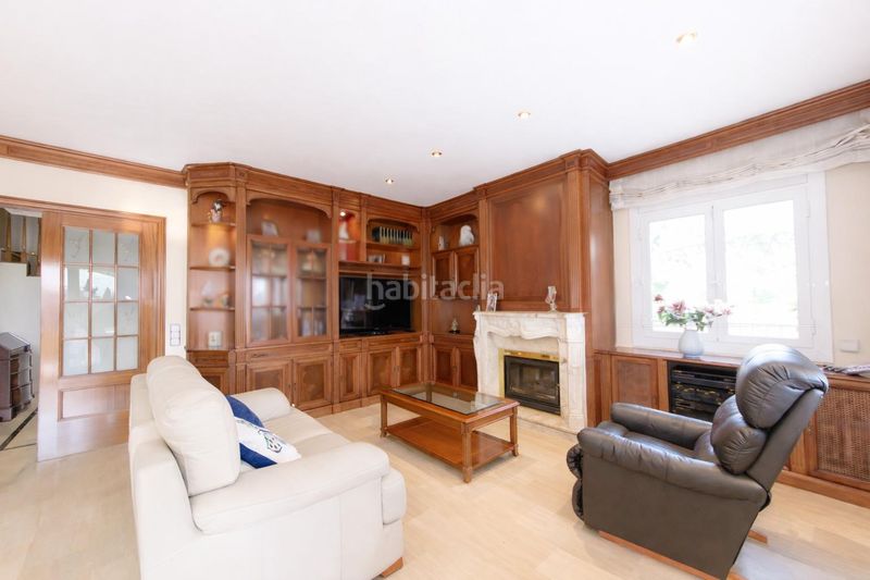 Foto 1dcdf1dc-caa4-49d0-ae06-36de1d41c0e4. Xalet amb aparcament piscina a Nucli Urbà Argentona