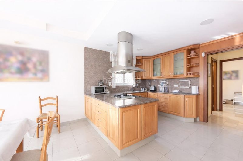 Foto 609288af-7fda-456b-bfad-b890092341f7. Xalet amb aparcament piscina a Nucli Urbà Argentona