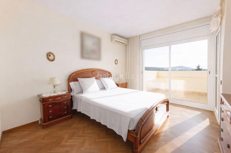 Foto eda1a39a-35be-4433-91c6-0d166e542cd4. Xalet amb aparcament piscina a Nucli Urbà Argentona