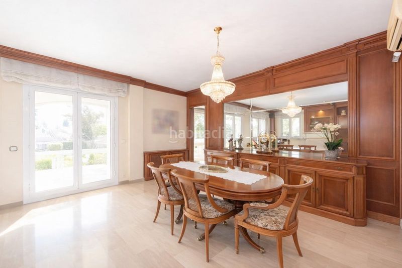 Foto f944c642-85bc-4d24-9944-087692d90c03. Xalet amb aparcament piscina a Nucli Urbà Argentona